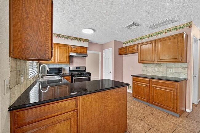 Building Photo - 4514 Treasure Trail