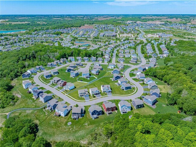 Building Photo - 140X Ironwood Ct