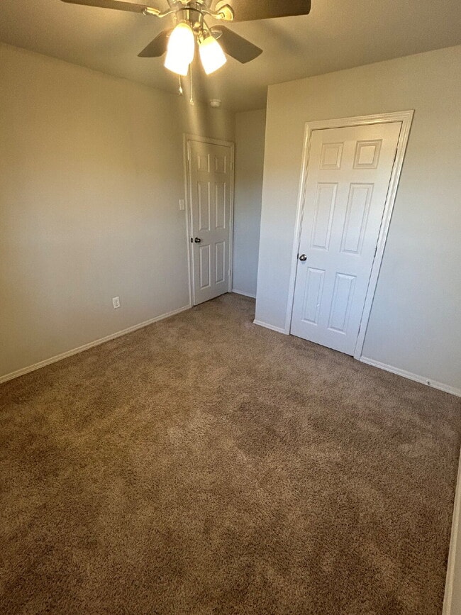 Building Photo - 2421 Judes Wy