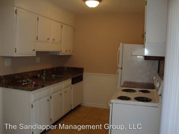 Building Photo - 4651 Ladson Rd