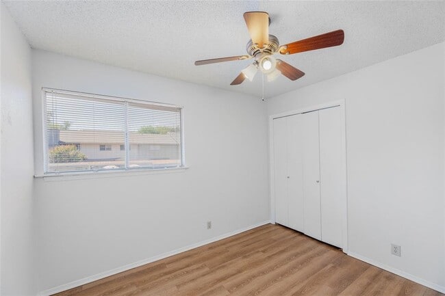 Building Photo - 1859 Coronado Hills Dr