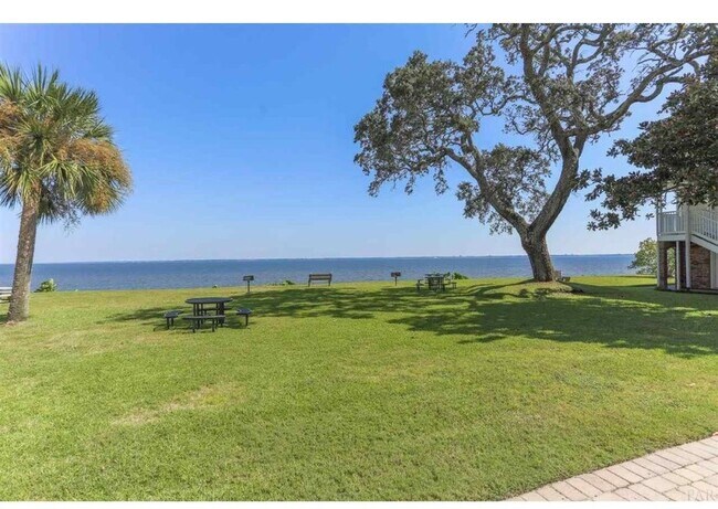 Building Photo - Waterfront Condo Living in East Hill with ...