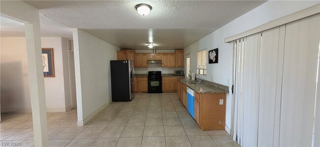 Building Photo - 4712 W Rip Van Winkle Ln