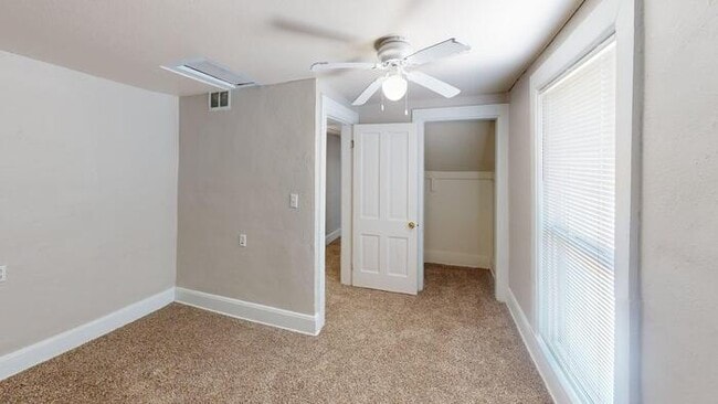 Building Photo - 311 N 12th St