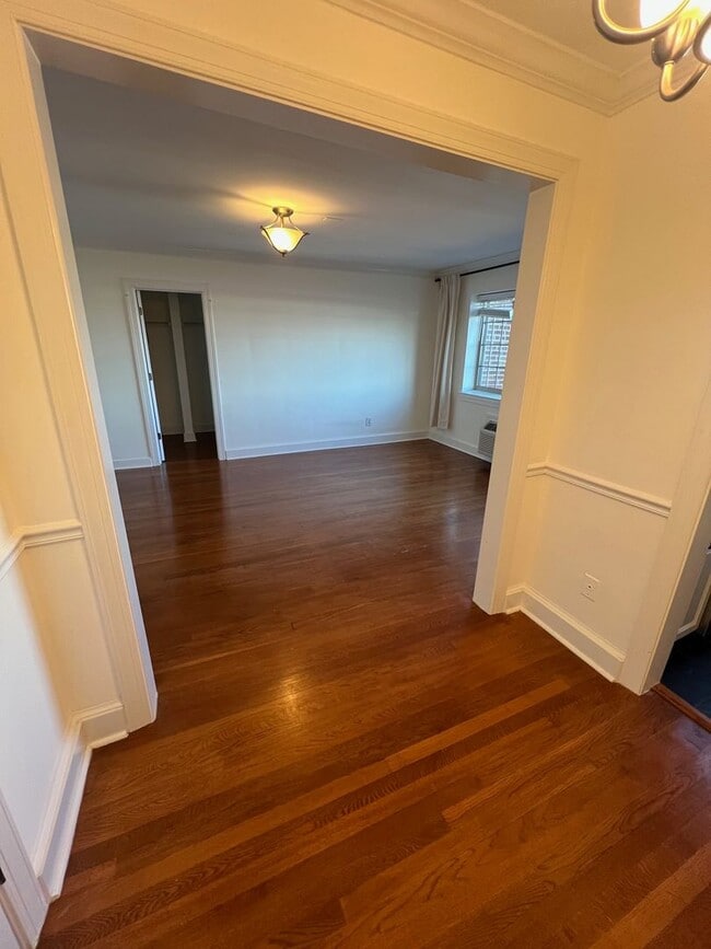 Building Photo - Wonderful studio condo in the heart of Old Town!!