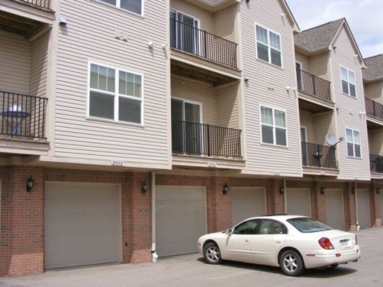 Building Photo - 25587 Portico Ln