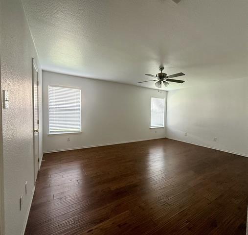 Building Photo - 1820 Southridge Ln