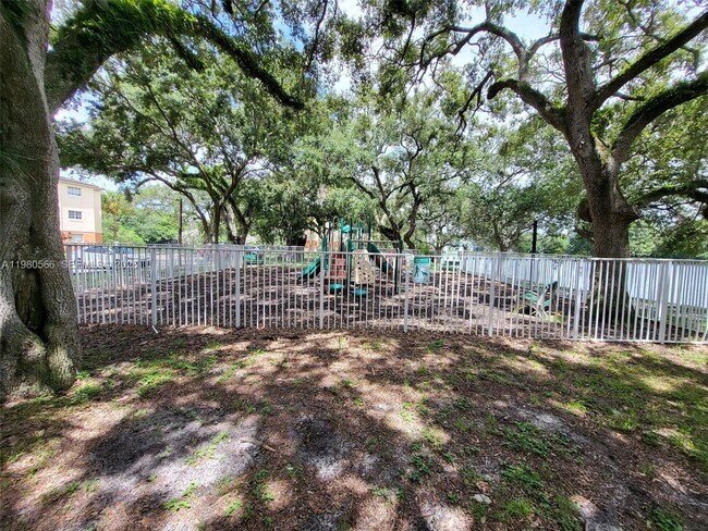 Building Photo - 3680 N 56th Ave