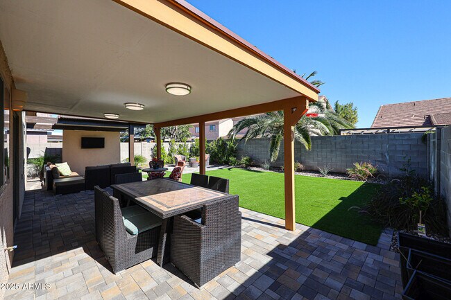 Building Photo - 20007 N 20th Way