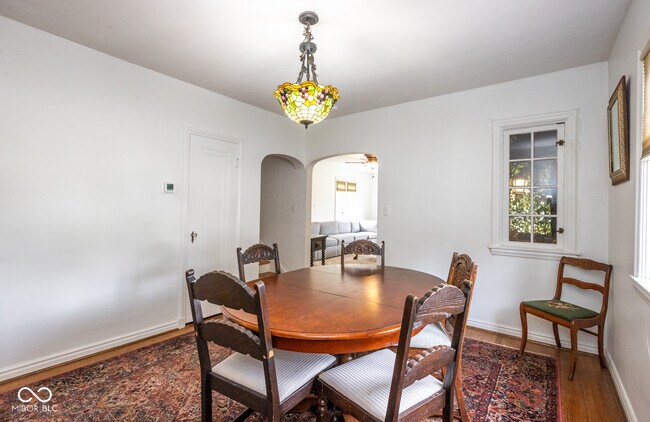 Building Photo - 3605 Hemlock Ave