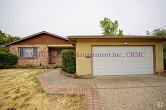 Building Photo - Terra Linda Home, 3-bedroom, 2-bath, singl...