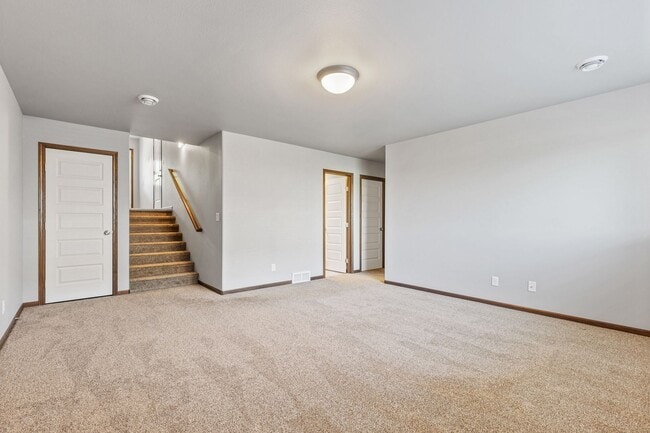 Building Photo - 3-bedroom, 3-bathroom West Fargo Single-Family Home w/ 3 Stall Garage