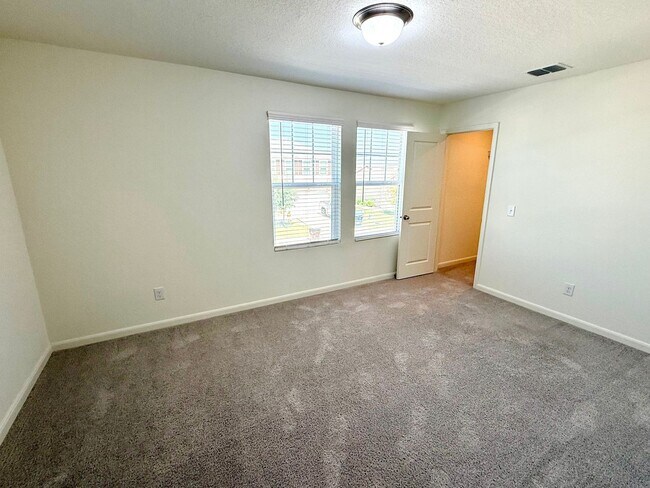 Building Photo - 12823 Cygnus