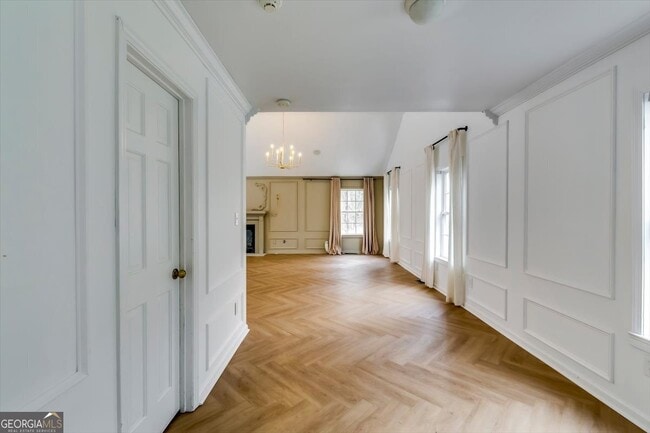 Building Photo - 193 S Kite Lake Rd