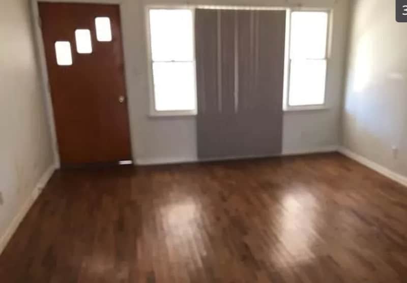 Building Photo - 2026 Pawnee Ave