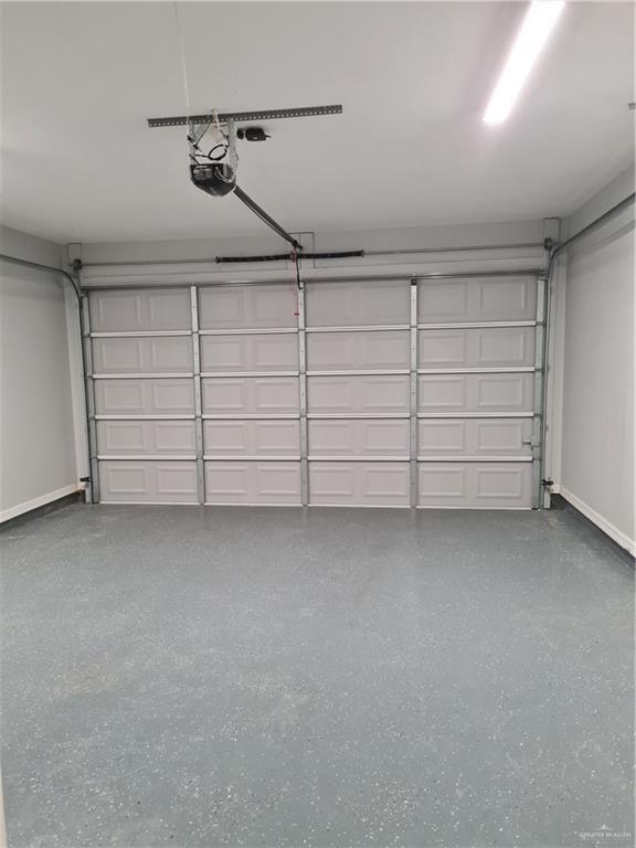 Building Photo - 24 Lago Washington