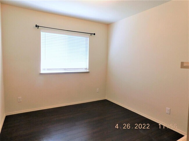 Building Photo - 4622 Cormorant Dr