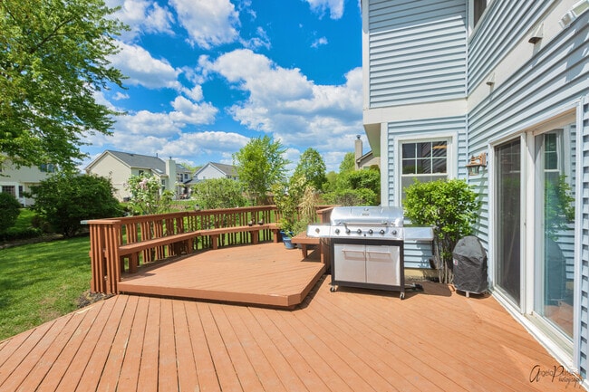 Building Photo - 1229 Thorndale Ln