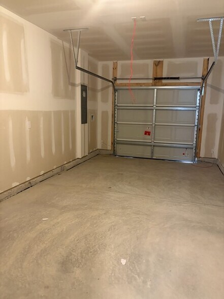 Building Photo - 7930 Triggerfish Wy