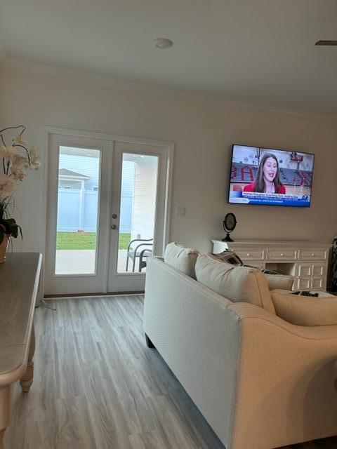 Building Photo - 303 Piper Cv