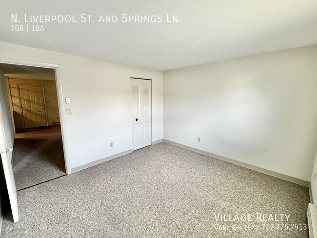 Building Photo - 220 Elizabeth Ln