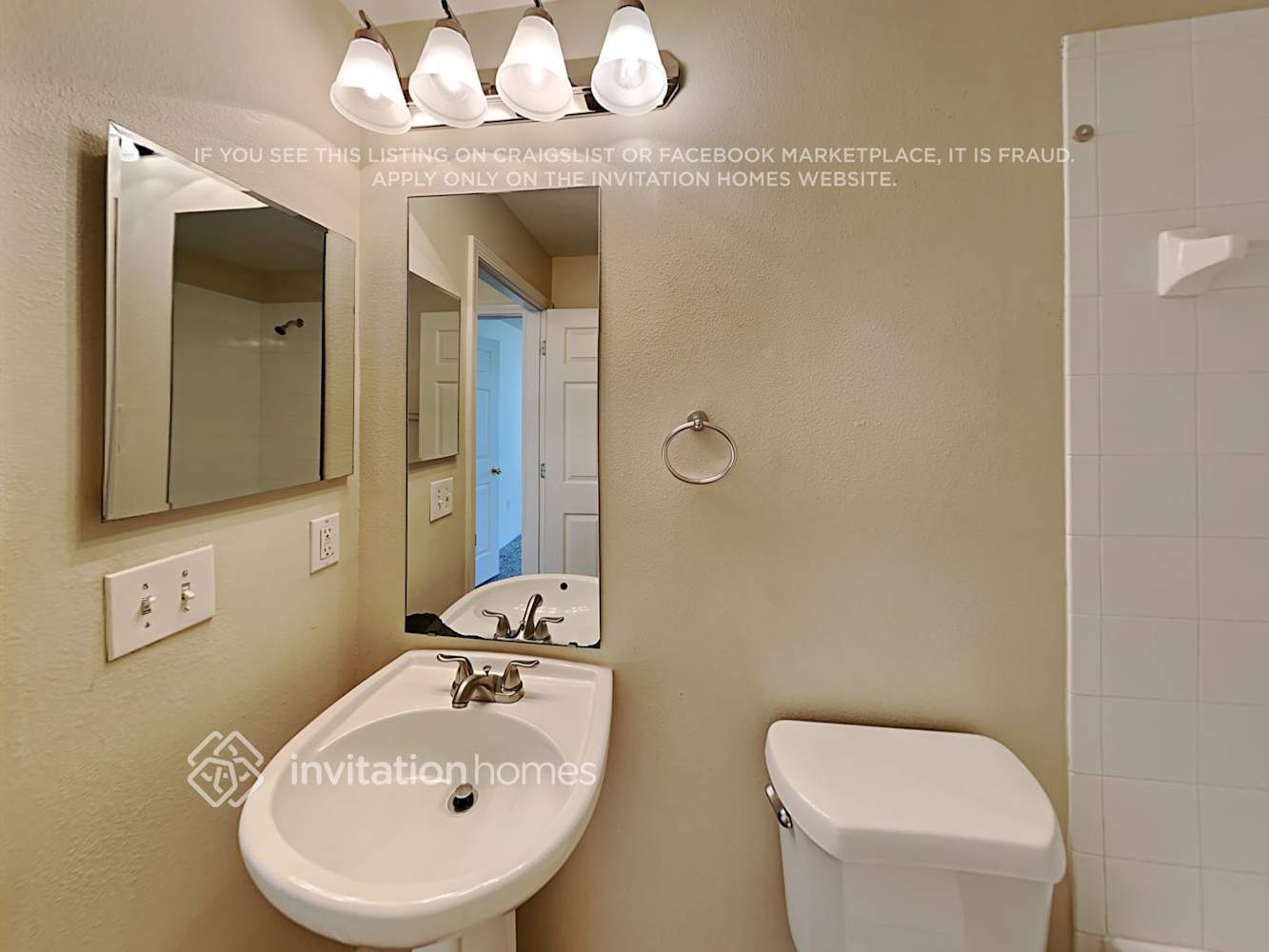 Building Photo - 31040 Bridgegate Dr