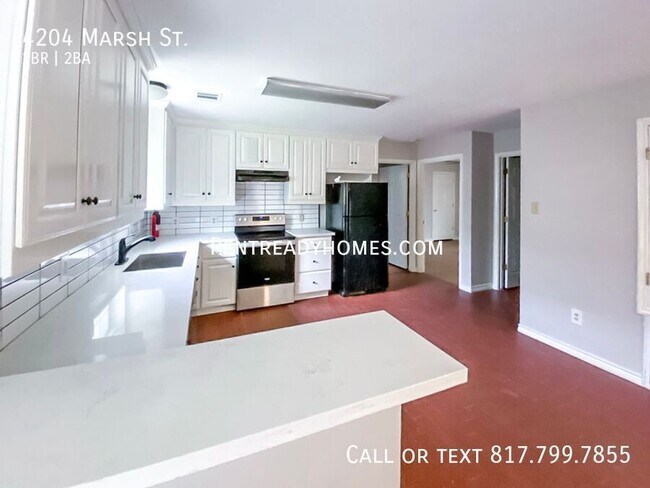 Building Photo - 4204 Marsh St