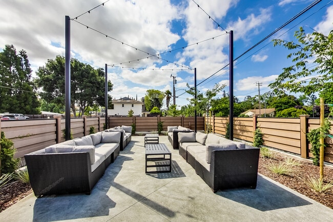 Floorplan - Niles Station