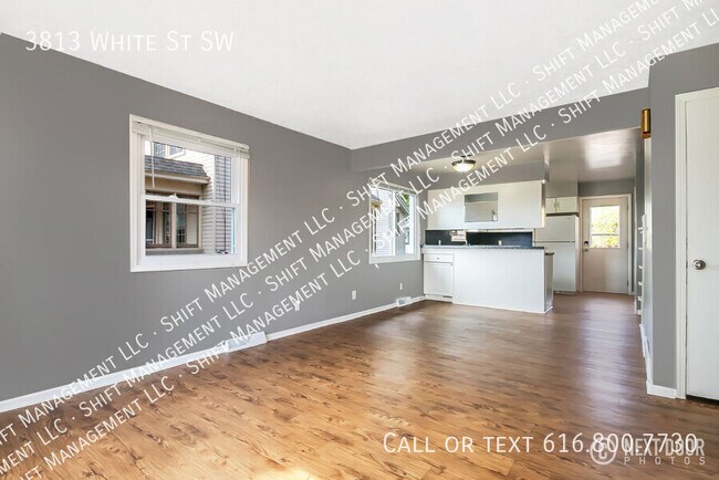 Building Photo - 3813 White St SW