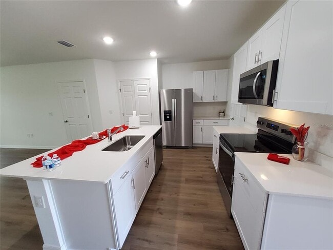 Building Photo - 3727 King Hill Dr