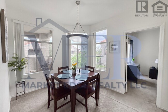 Building Photo - 2Bed/2Bath Furnished Condo at Chandler Blvd/40th St! Ready for Immediate Move-In!