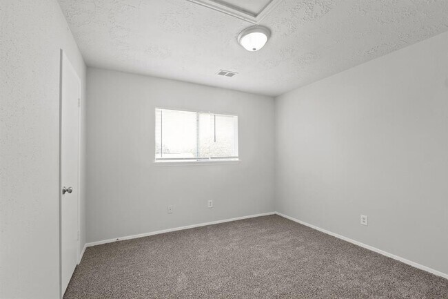 Building Photo - 7403 W Fuqua St