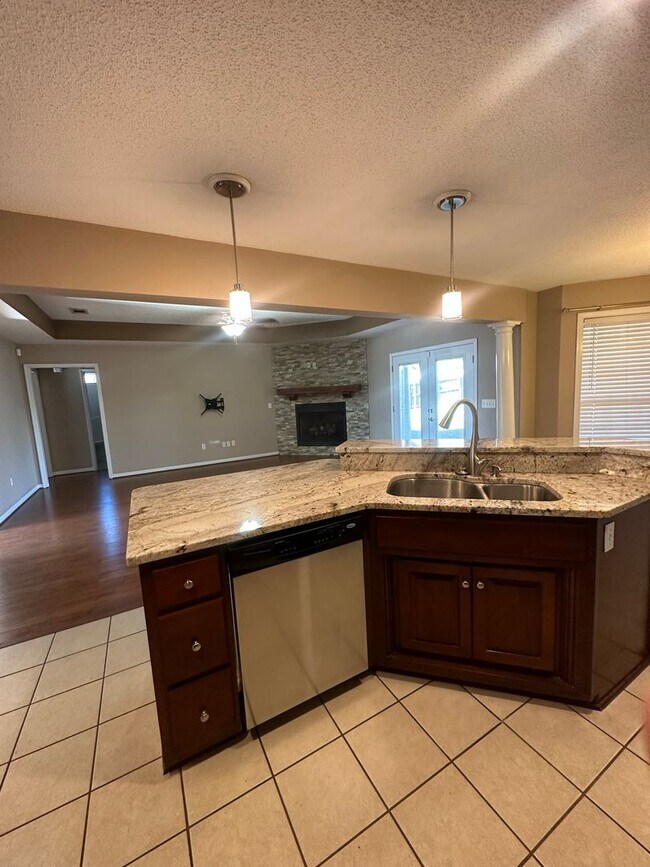 Building Photo - Briarhill Acres