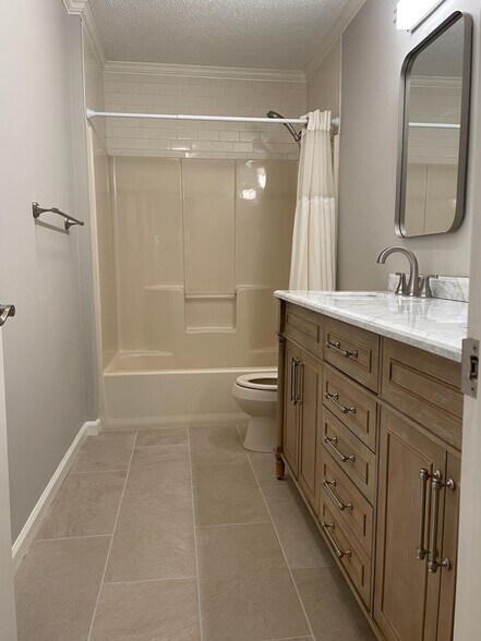 Newly remodeled main bath - 135 Brandeis Ln