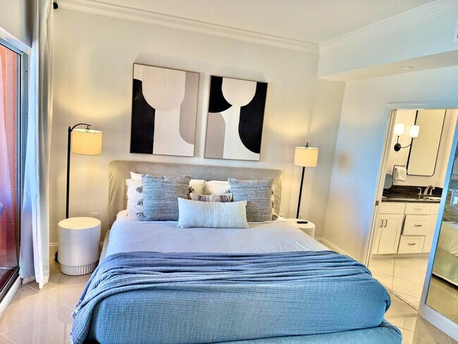 Building Photo - 16700 Gulf Blvd