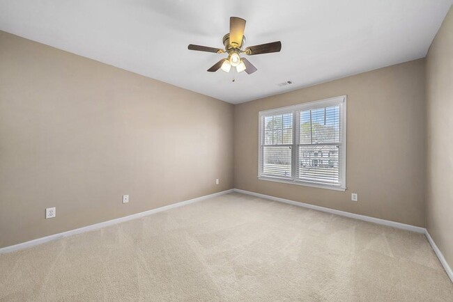 Building Photo - 130 Candler Ct