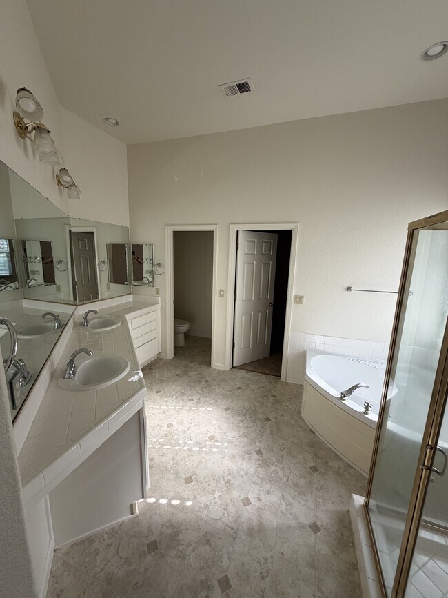 Building Photo - 4891 Foxcreek Trail