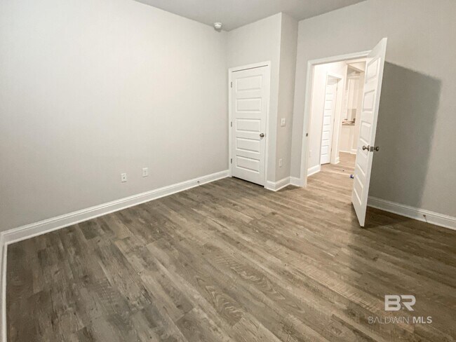 Building Photo - 23317 Lieutenant Ave