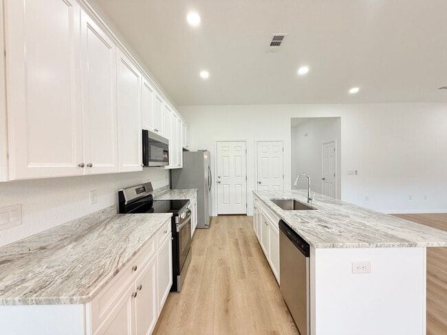 Building Photo - Spacious 4-Bedroom Home - New Construction