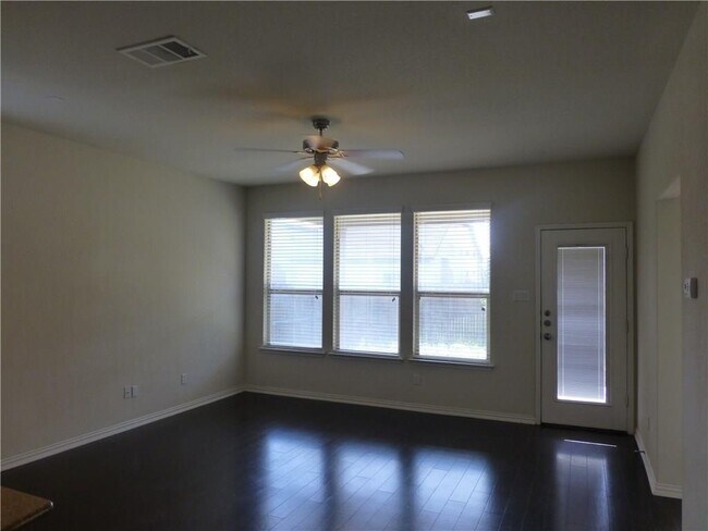 Building Photo - 16029 Hampton Bliss Trce