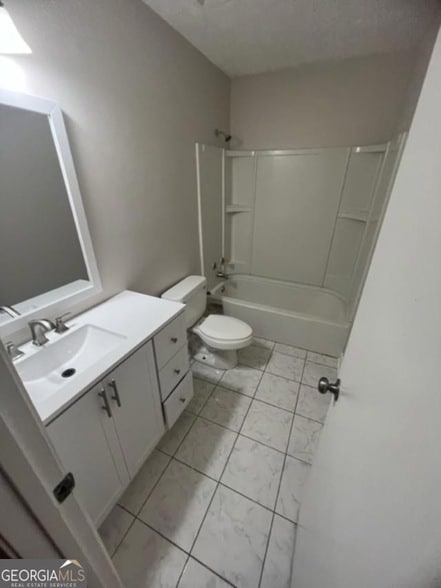 Building Photo - 2339 Shire Ct