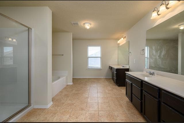 Building Photo - 800 Cormorant Dr