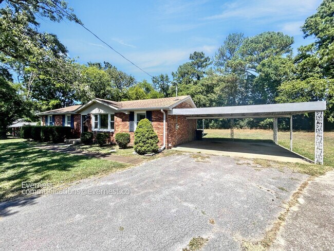 Building Photo - 403 Nokes Ct