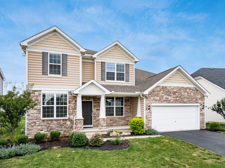 Building Photo - 685 Eagle Walk Rd