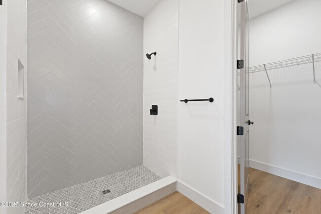 Building Photo - 1133 Hanover Ave