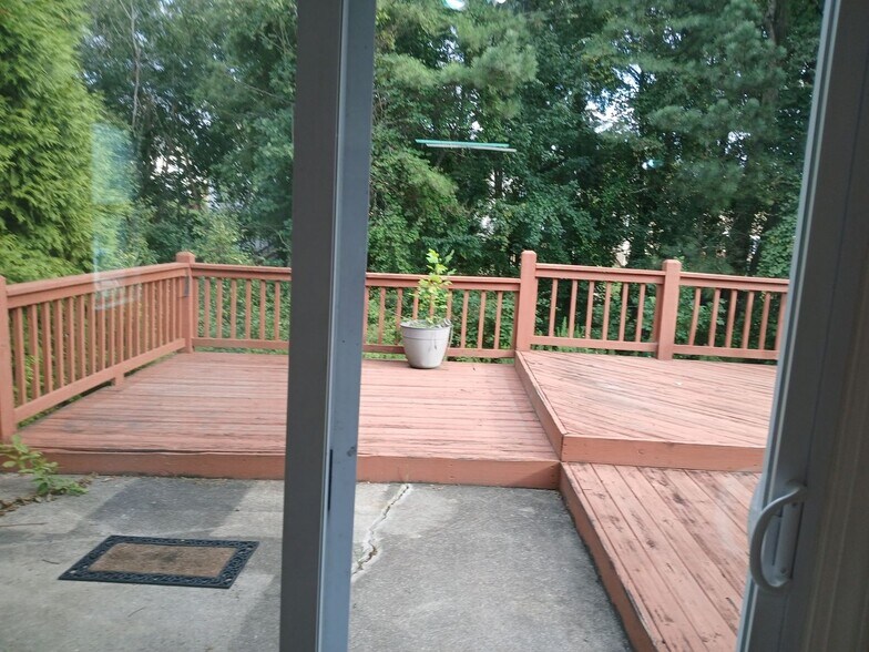 Building Photo - 578 Summerbrooke Ct