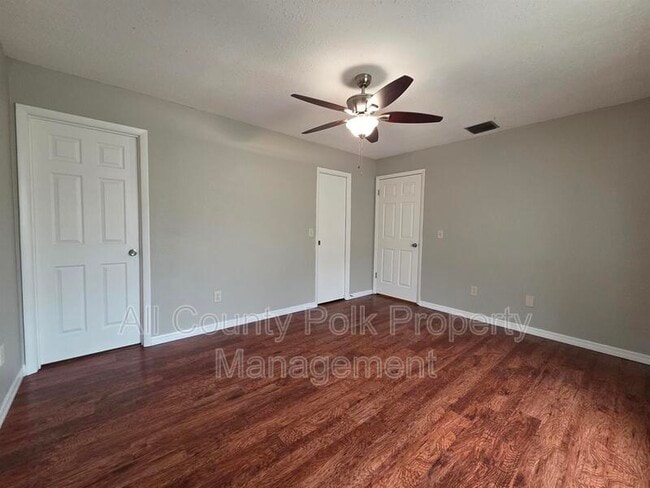 Building Photo - 320 Eron Way