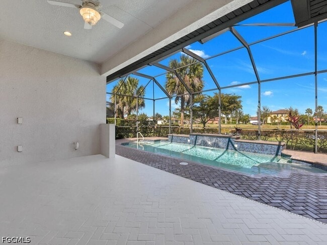 Building Photo - 10093 Avalon Lake Cir