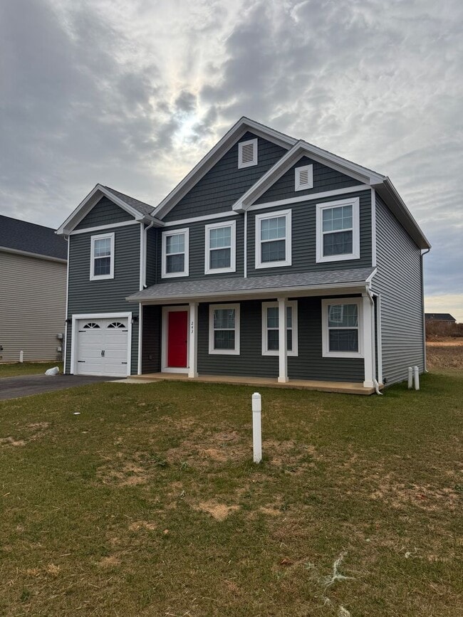 Building Photo - 243 Woodridge Dr