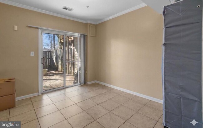 Building Photo - 14609 Gov Sprigg Pl